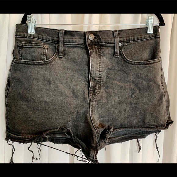 Madewell black denim ripped shorts - Picture 1 of 7